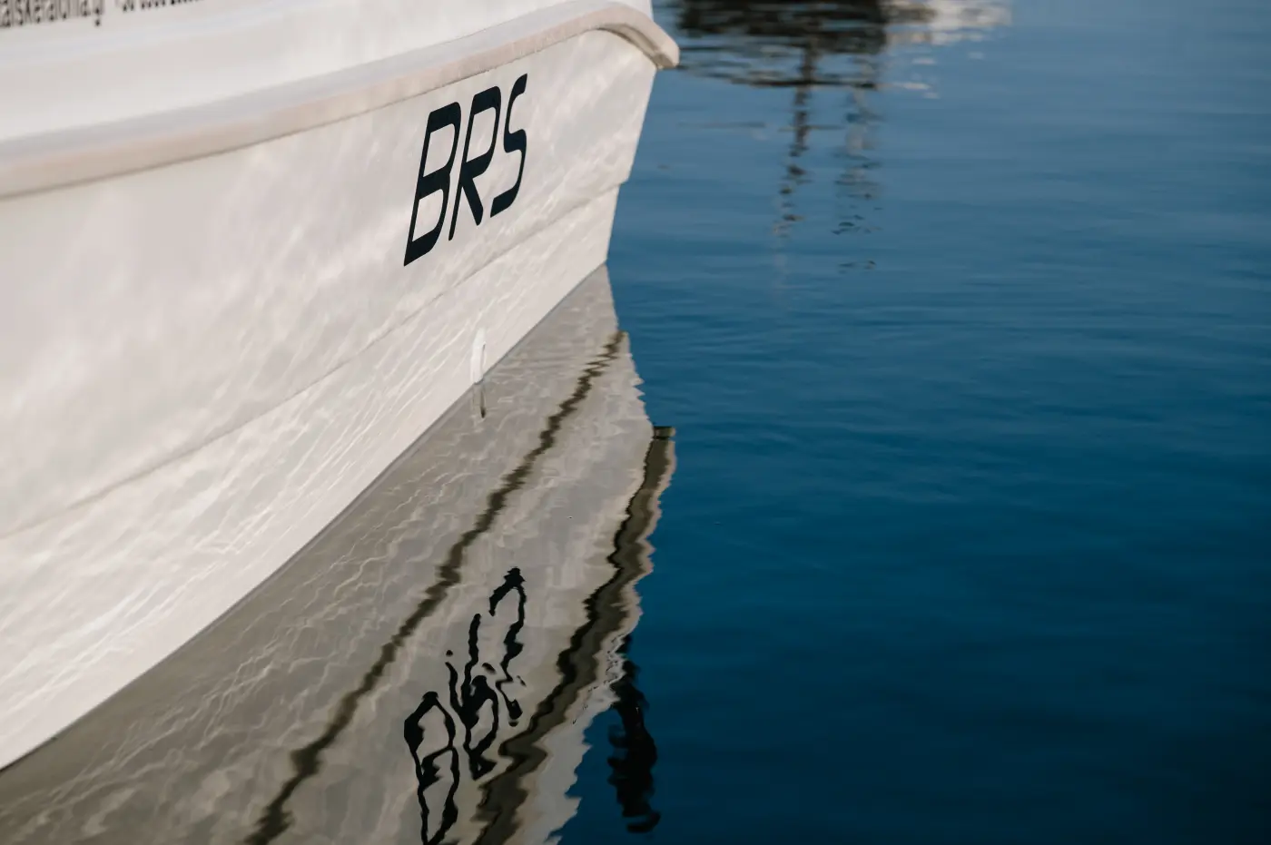Boat cockpit and equipment